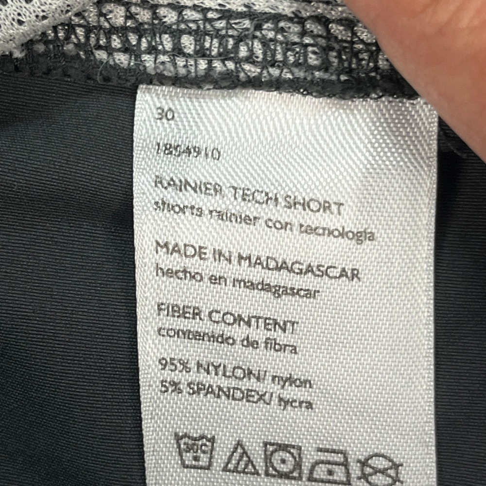 Eddie Bauer Rainier Tech Shorts Mens 30 Gray Stretch Hiking Cargo Performance - Picture 7 of 9